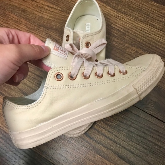 rose gold converse size 7